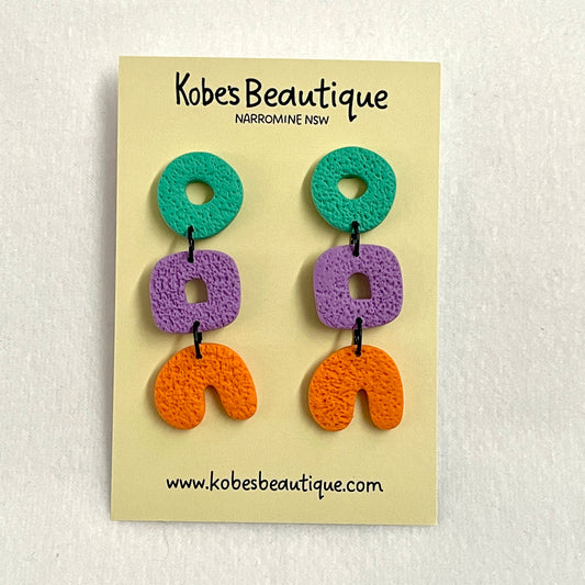 Bonnie Dangles